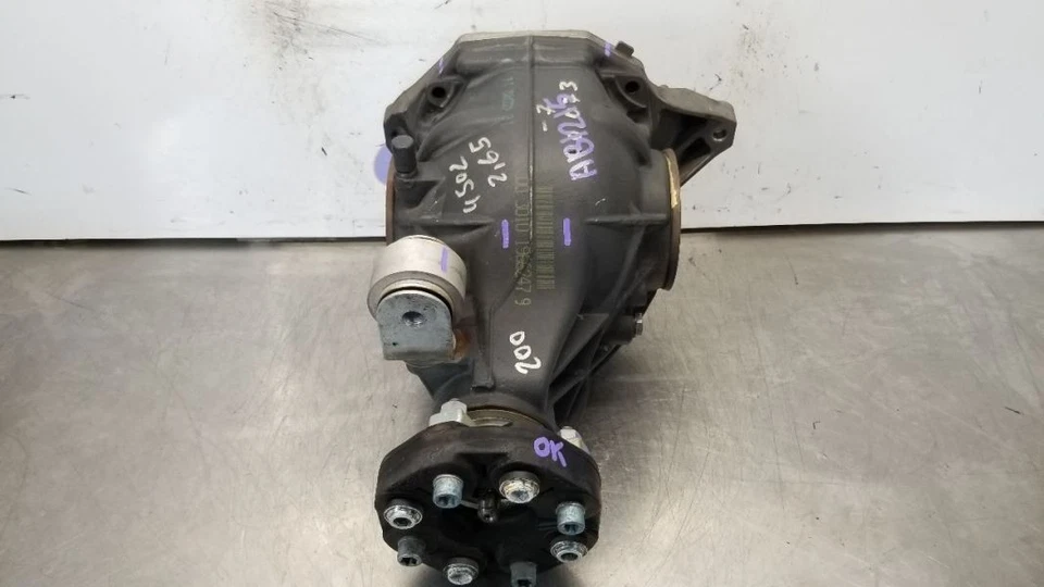 15 MERCEDES BENZ CLS63S 218 TYPE 5.5L AMG REAR DIFFERENTIAL CARRIER 2033510705 - Imagem 2 de 4