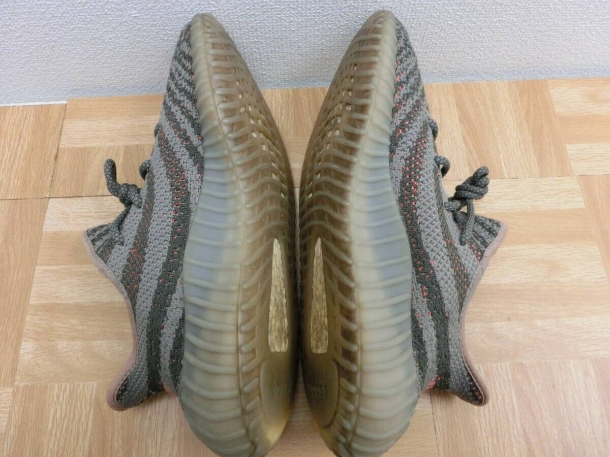 Adidas Yeezy Boost 350 V2 Beluga Reflective US 10 Used with Adidas Yeezy Boost 350 V2 Beluga Reflective US 10 Used with