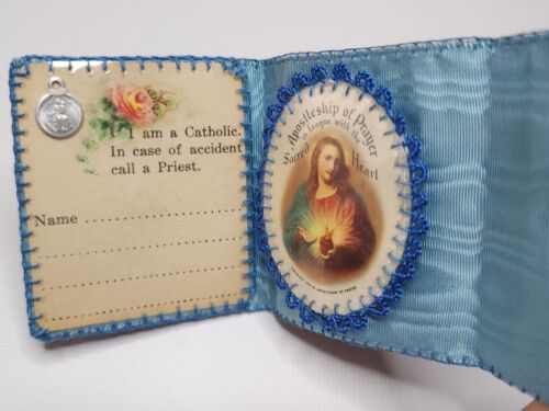 Vintage Apostleship of Prayer Sacred Heart of Jesus Pocket Scapular Medal 1936 - Picture 5 of 7
