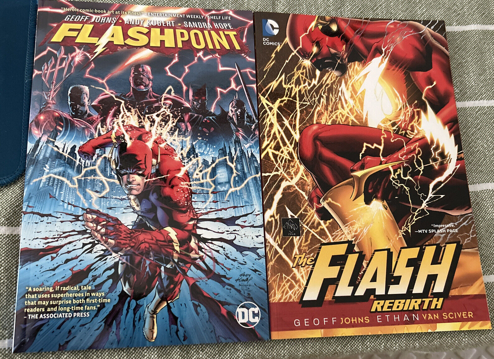 The Flash: Flashpoint & Rebirth (DC Comics) Bundle Of 2 Comic Books Paperback