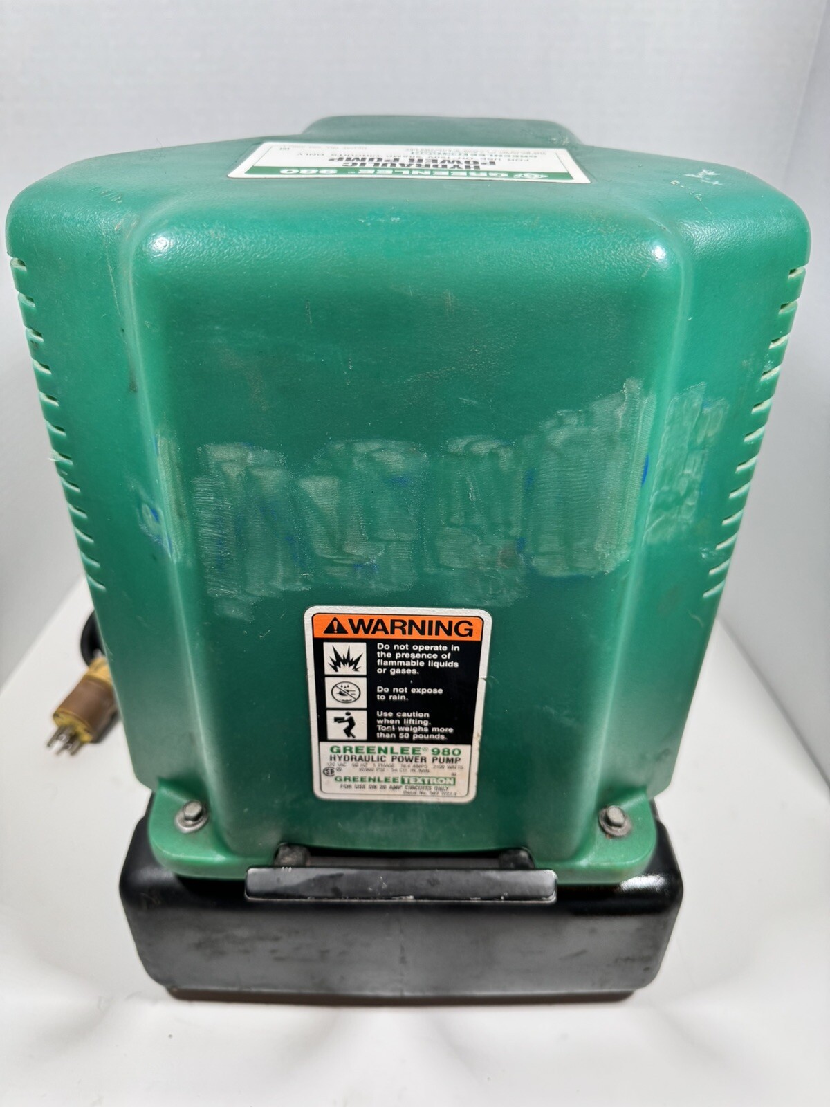 Greenlee 980 Electric Hydraulic Pump with Pendant Switch 783310335153 eBay