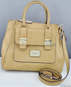 guess camel bag