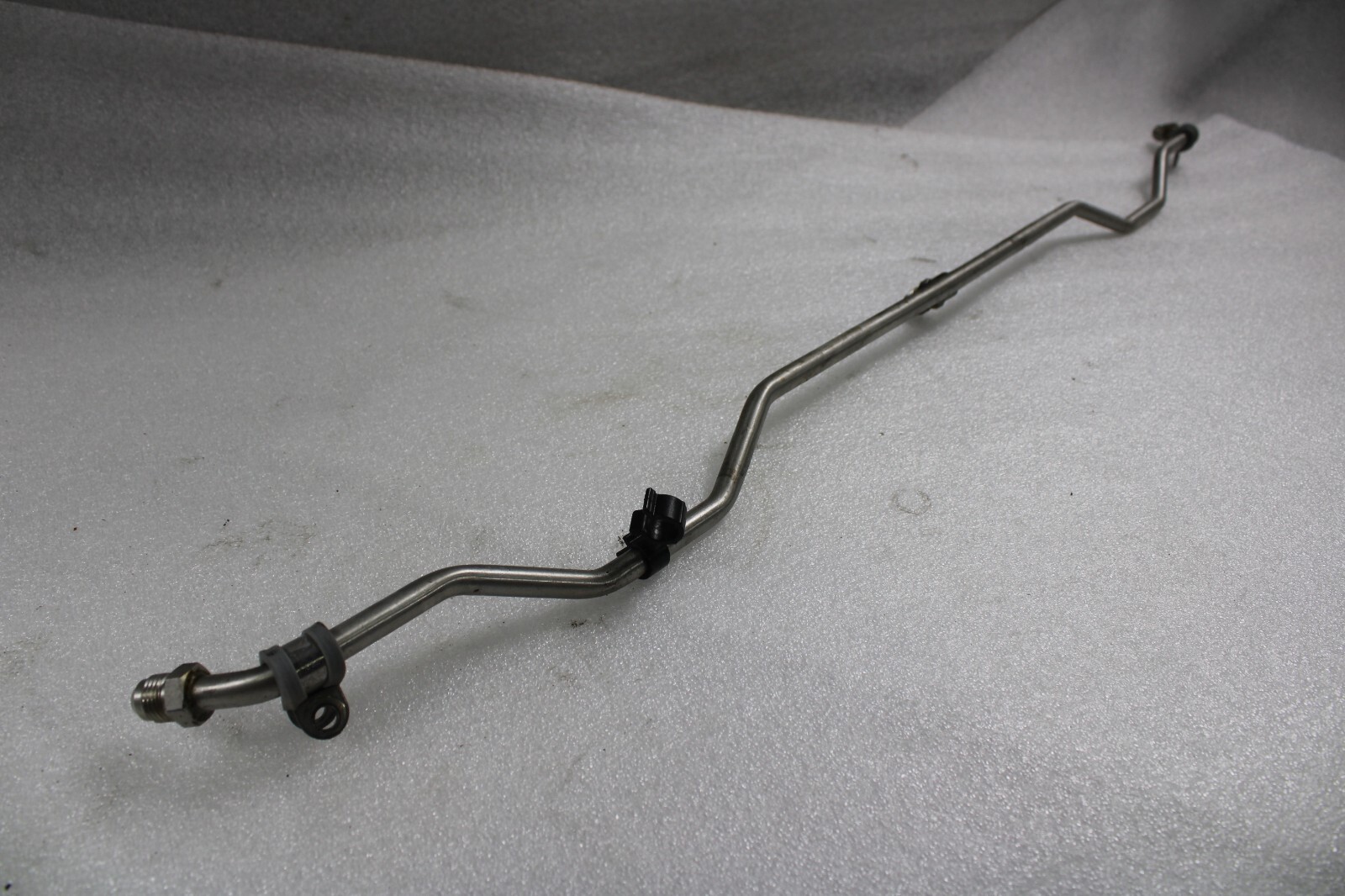 Mclaren MP4-12C, Rear Shock Hose, Side to Side, Used