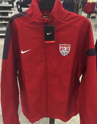 nike team sideline jacket
