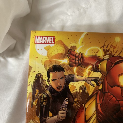 NEW AVENGERS CIVIL WAR Marvel Comics 2007 Brian Bendis Graphic Novel Comic - Picture 5 of 12