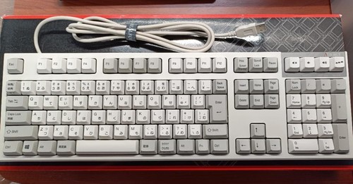 REALFORCE R2 Topre R2A-JPV-IV USB Keyboard APC Variable Weight Ivory Boxed