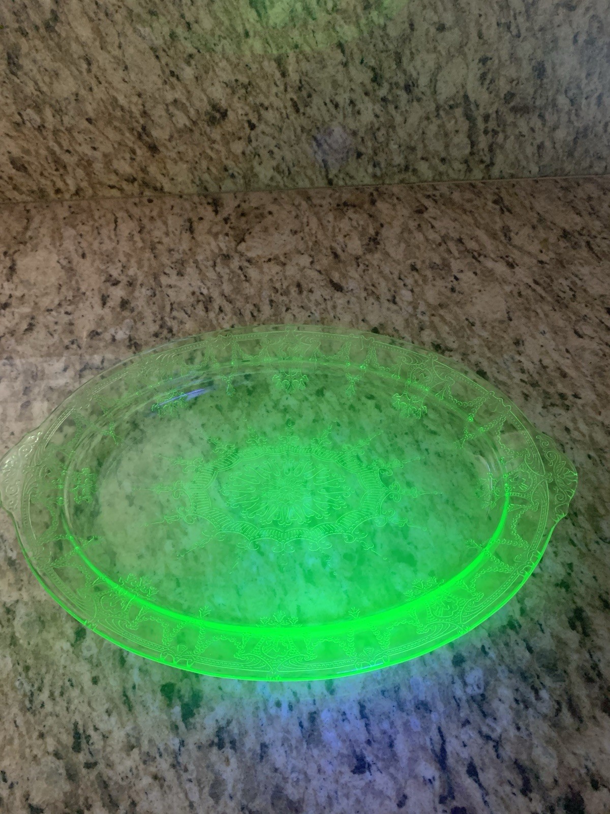 Vtg Anchor Hocking Cameo Ballerina Uranium Green Oval Serving Plater  12x8”