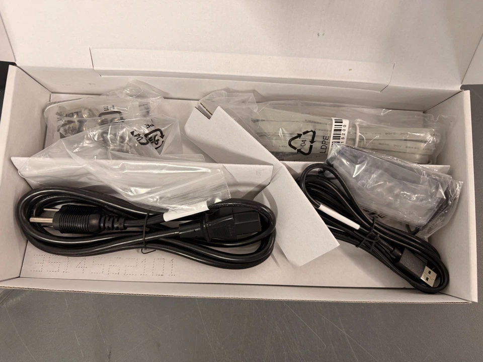 NETGEAR AV Line 12-Port x 2.5G Managed Switch (MSM4214X) / (M4250-12M2XF) - Image 2 of 4