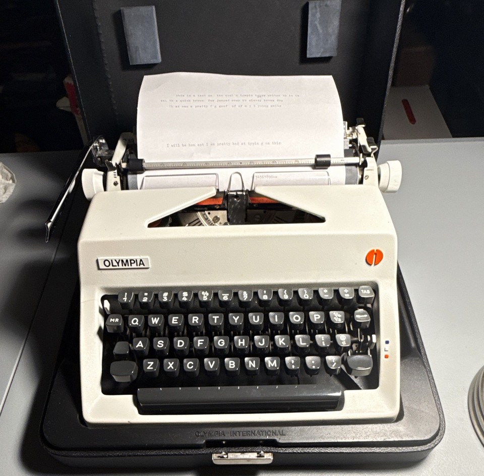 Vintage Olympia International Typewriter West Germany w/ Case Tested Working