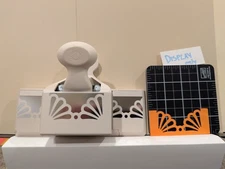 Martha Stewart Daisy Shell Trim Deep Edge Border Punch Space Saver - Folds Up!