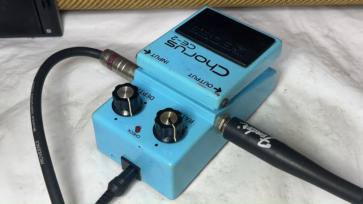 BOSS CE-2 Chorus 1981 Vintage Guitar Pedal Made in Japan MN3101