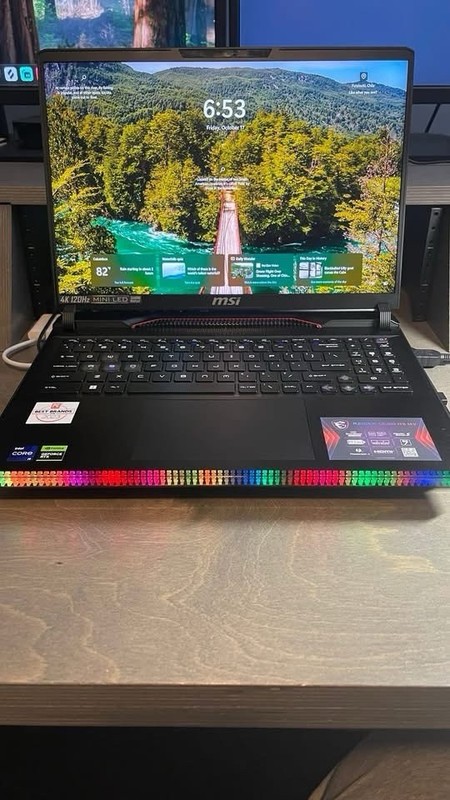 MSI Raider GE68HX 16" 2560x1600 120Hz i9-14900 64GB 2TBSSD W11H - READ!!!