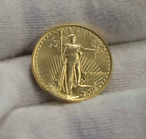 1991 US Gold Eagle 1/2 oz. $25 Nice Unc Better Date