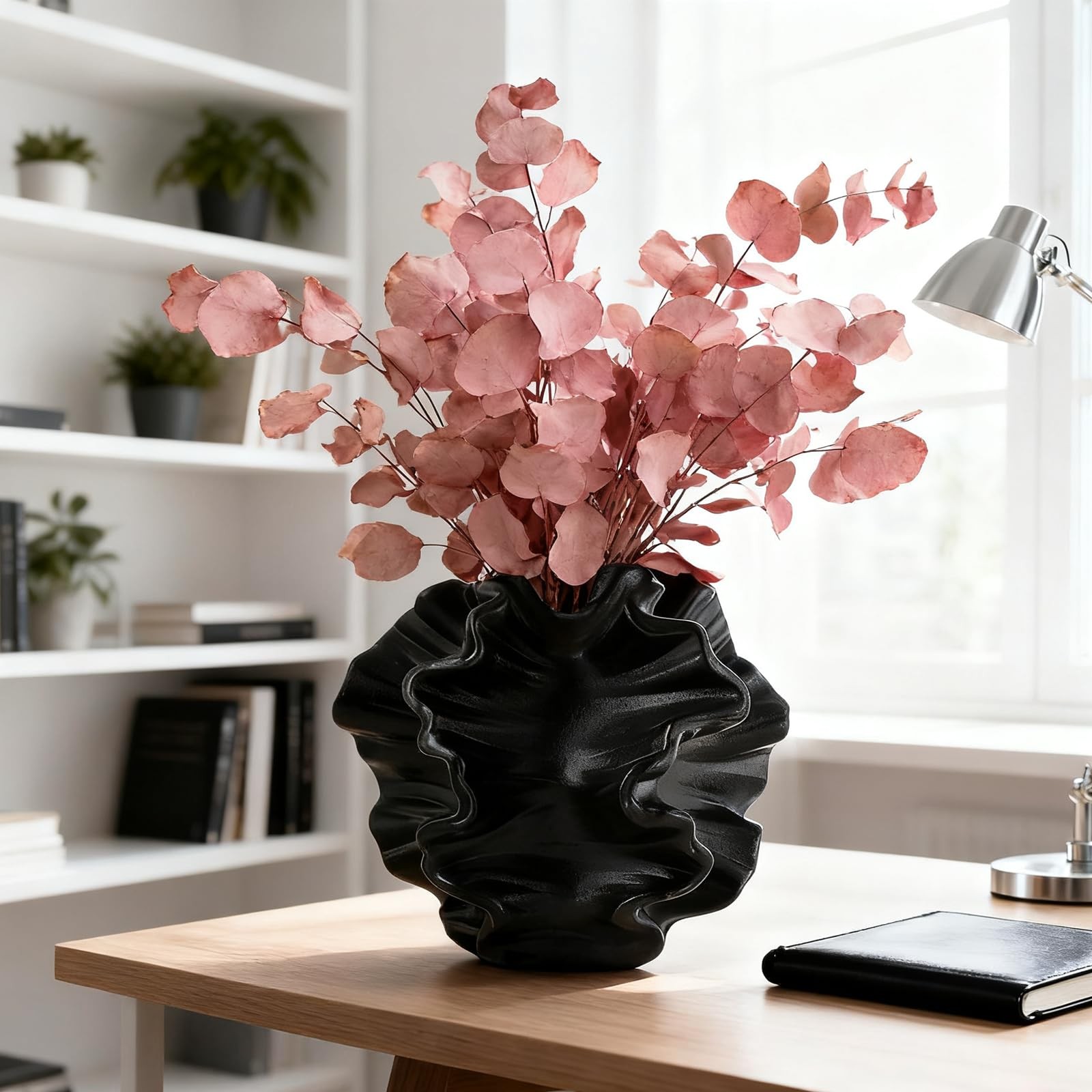 Vase en céramique stable et étanche pour éviter les fuites sur vos meubles