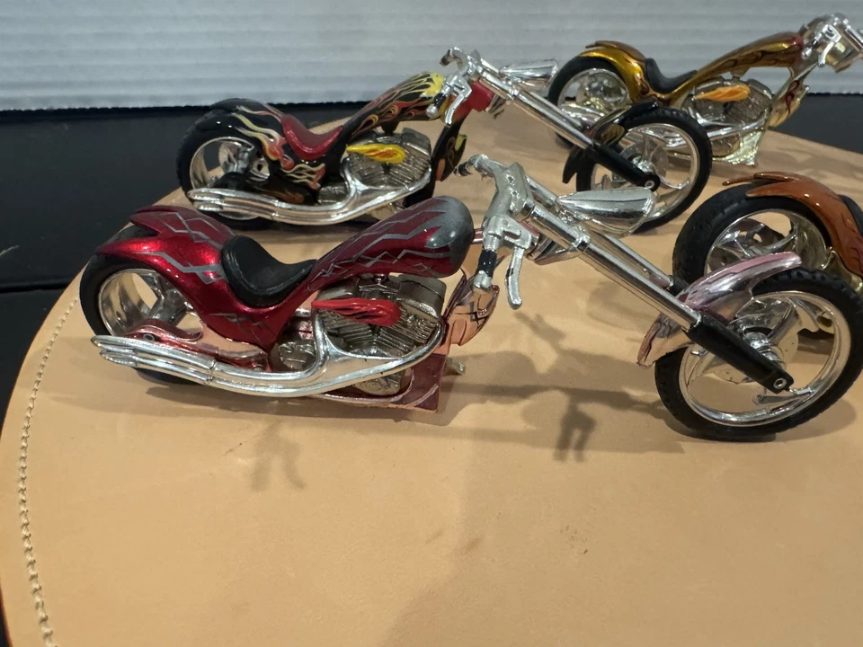 die-cast models of American IronHorse motorcycles - Image 2 of 4
