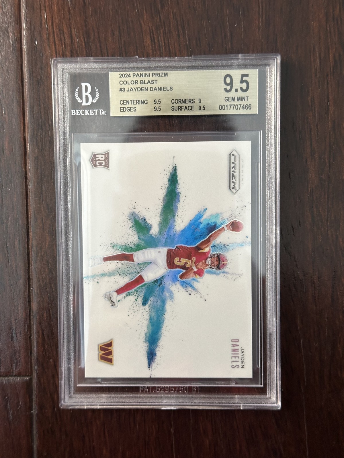 2024 PANINI PRIZM COLOR BLAST #3 JAYDEN DANIELS RC BGS 9.5