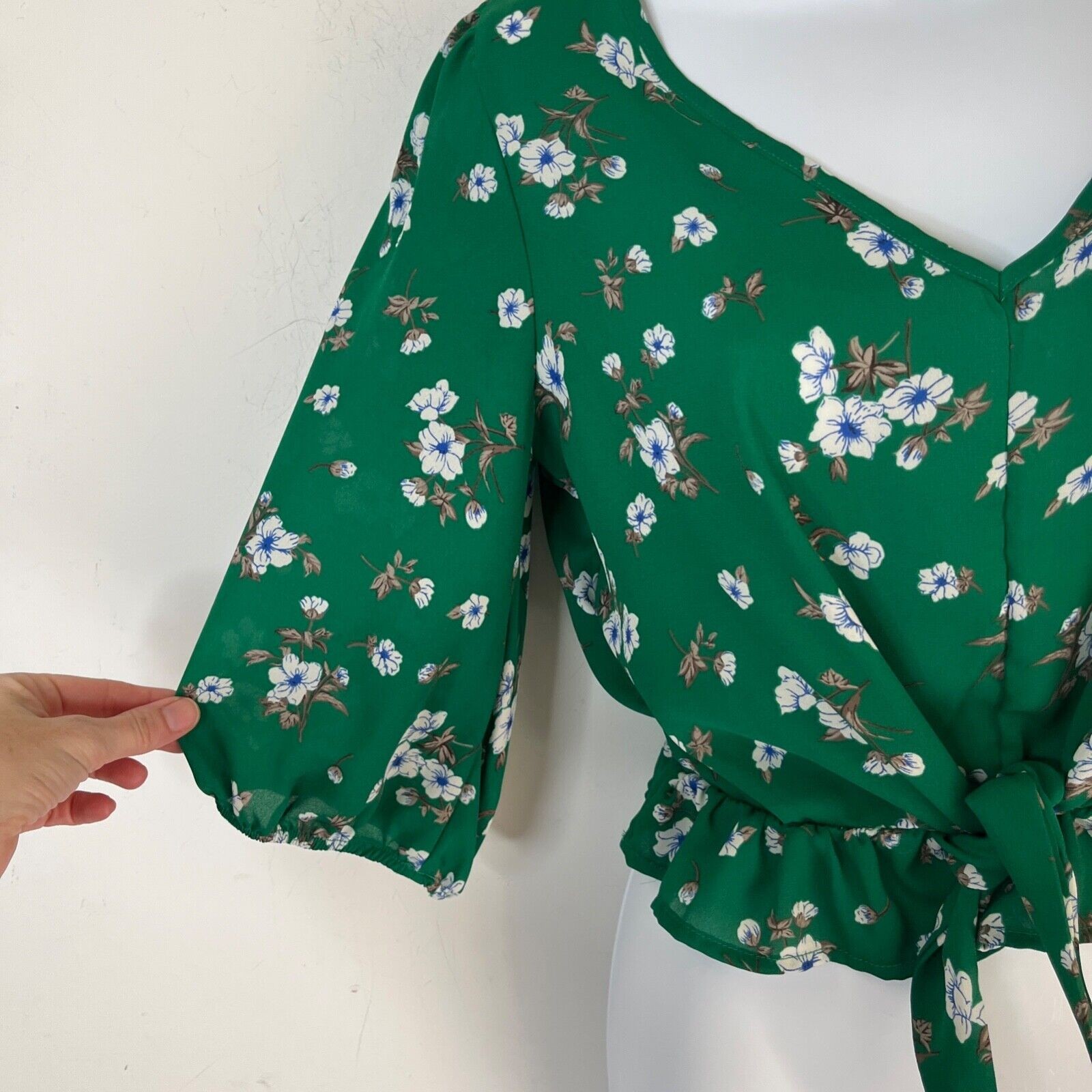 Sienna Sky Women's Peplum Top S Green Floral Print Tie Crop Ruffle 3/4 Sleeve