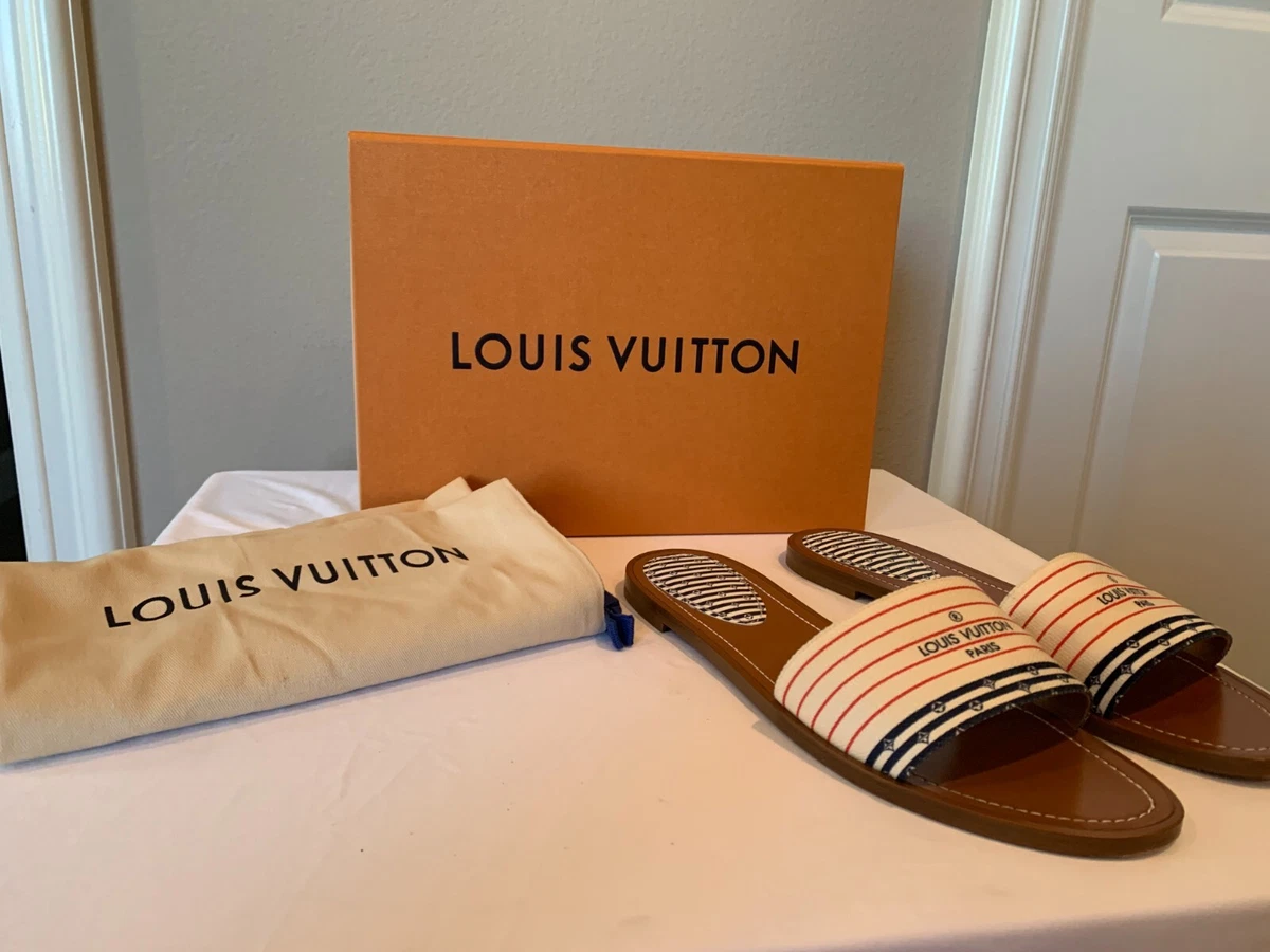 Louis Vuitton Lock It Flat Mule