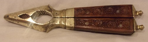 Vintage 8" Heavy Brass NutCracker with Ornate Carved Wood - Picture 2 of 8