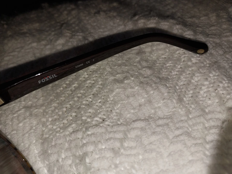 Gafas de sol fósiles - caparazón de tortuga Foto 4 de 4