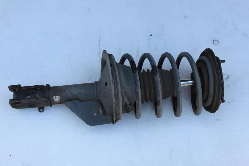 1994 PLYMOUTH ACCLAIM FRONT STRUT SPRING 4449626 - Image 2 of 4