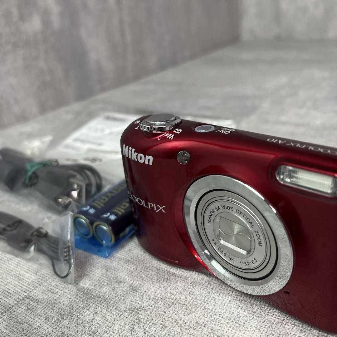 未使用 Nikon COOLPIX A10 ニコン クールピクス レッド Y2K Nikon COOLPIX A10 Compact Digital Camera Red Y2K Model