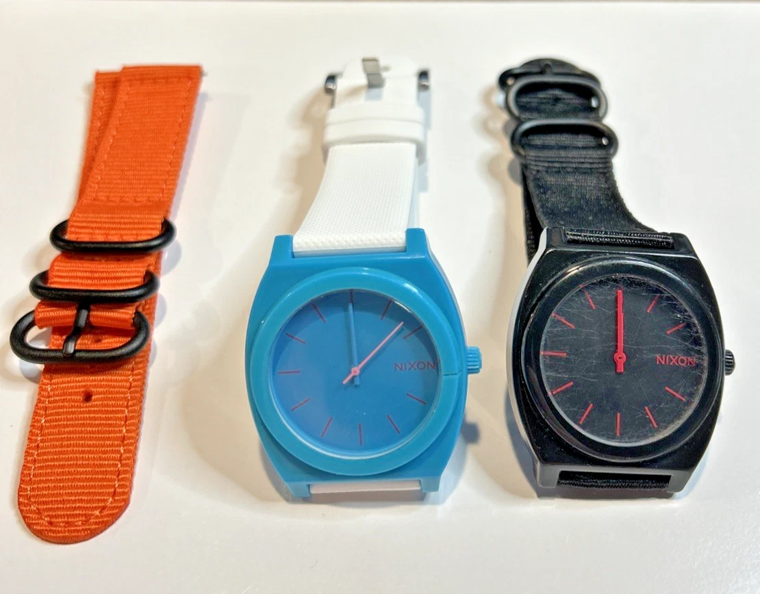 Nixon white Time Teller watch, paint splatter color silicone strap, new battery Amazon.com: NIXON Time Teller OPP A1361 - Asphalt Speckle  main image 3