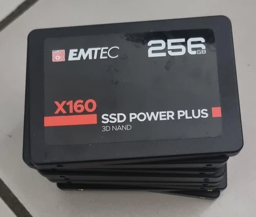 Lot De 10 disques durs  256gb SSD HS pour pièces détachées