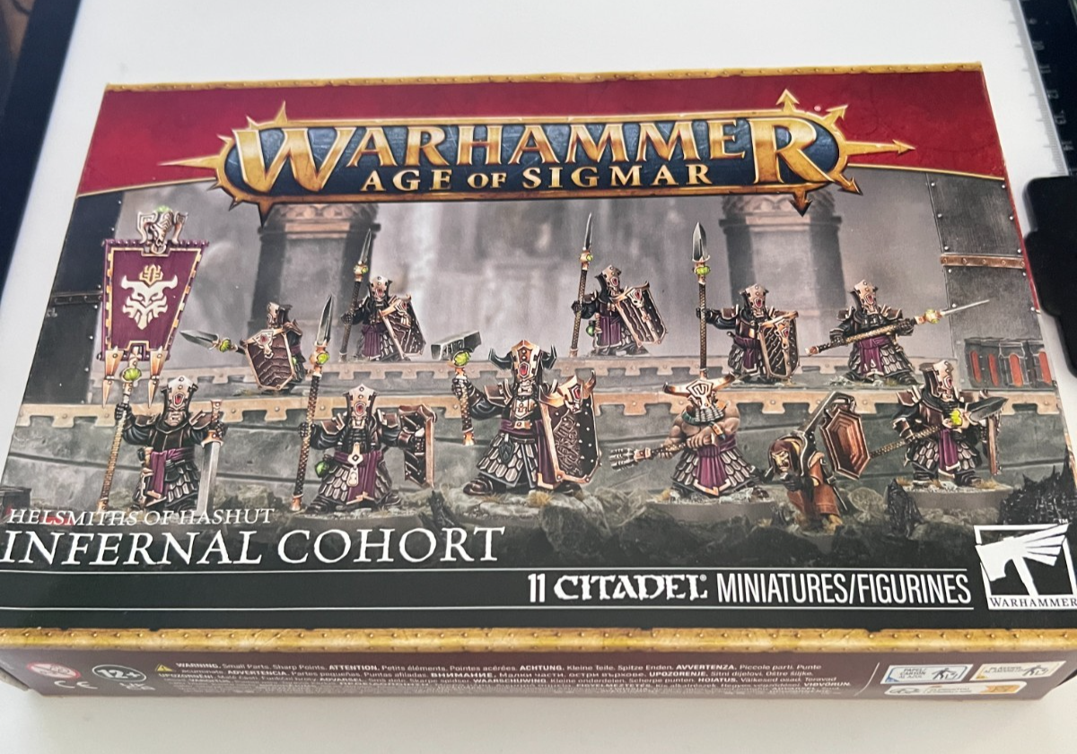 Games Workshop Warhammer Age of Sigmar Helsmiths of Hashut Infernal Cohort 82-12