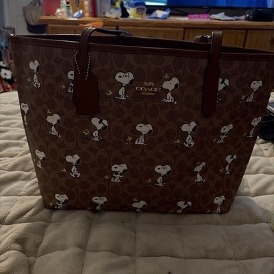Coach City Tote Snoopy Peanuts Large Brown Monogram Snap Closure Lined