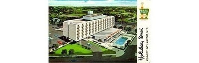 Queens NY: JFK Holiday Inn Aerial View Curteich Postcard 1960s-70s Balcony