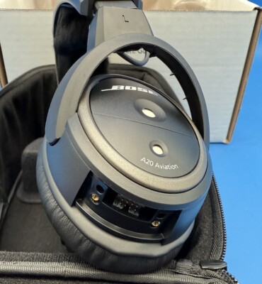 Bose A20 Aviation Headset - Headset ONLY - No Control Module Bose A20 Aviation Headset - Headset ONLY - No Control Module