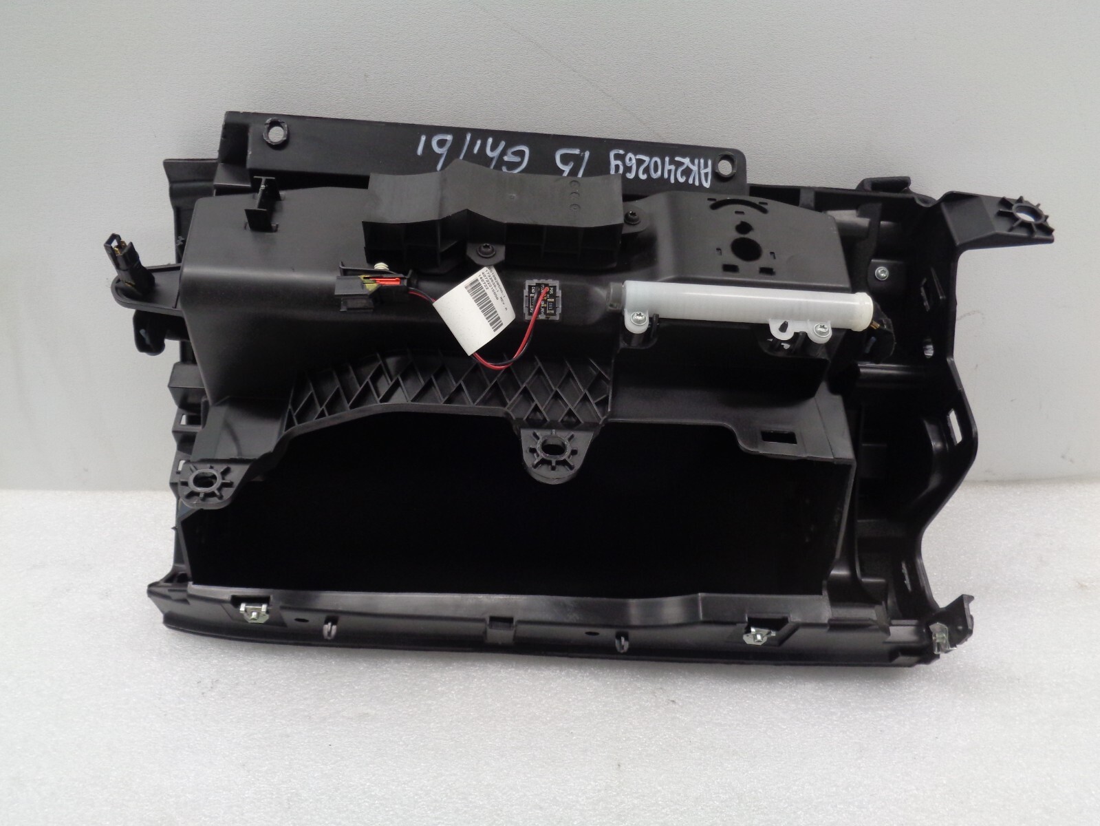 14-17 Maserati Ghibli Dashboard Glove Box Storage Compartment Black OEM AK240269