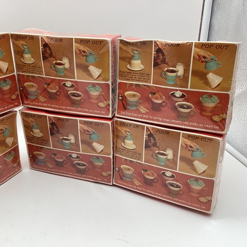 Solo Cozy Cups Coffee Cups Unopened Plastic Tea Holders Vintage 1970s Lot of 8 - Picture 15 of 15