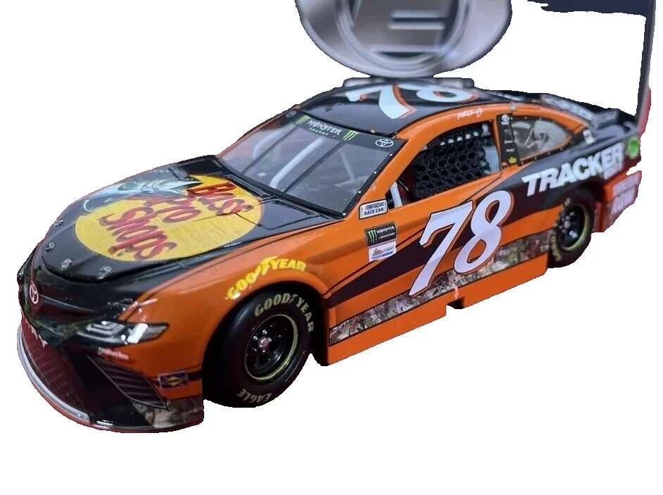 Black Diecast Sport & Touring Cars 1:24 2017 Vehicle Year