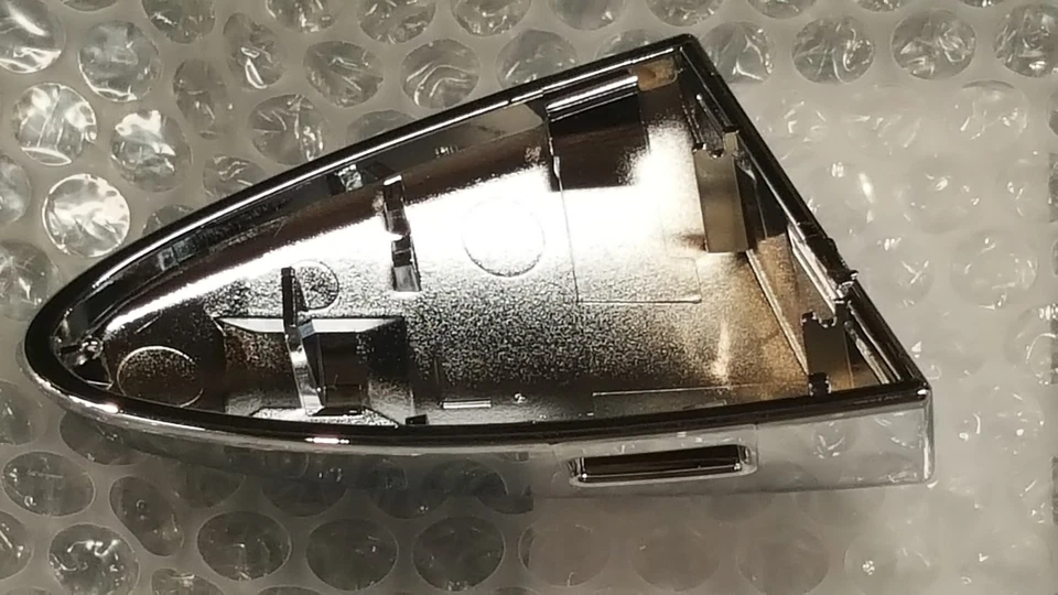 NEW LEXUS ES350 CHROME LEFT FRONT DOOR HANDLE  CAP ACCESS COVER 2007 2008 2009 - Image 2 of 2