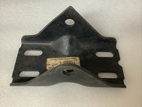 NOS Genuine GM Pontiac Frame Mount Front Bumper Bracket (1974 - 1976) - Picture 2 of 5