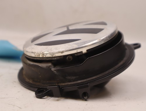 Actionneur serrure hayon occasion VOLKSWAGEN GOLF V Phase 1 - 1.4 FSI 90ch - Photo 2/7
