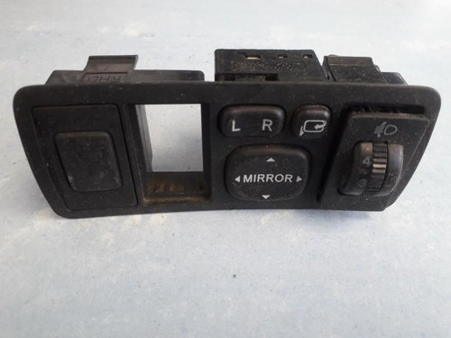 183575 Schalter Spiegelverstellung  Toyota Avensis DE627295-17
