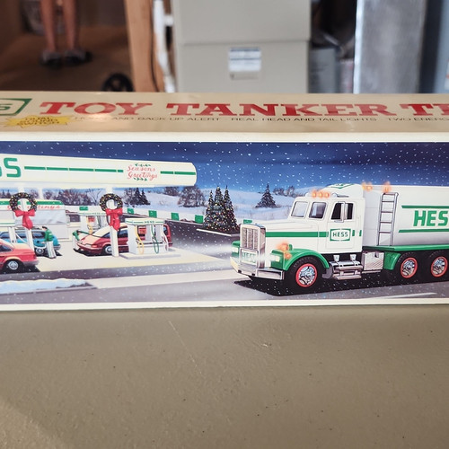 Hess 1990 Toy Tanker Truck Original White/Green/Red Gas & Oil Theme