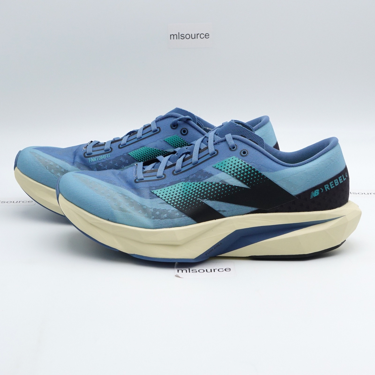 Size WIDE 2E Men's New Balance FuelCell Rebel v4 Running