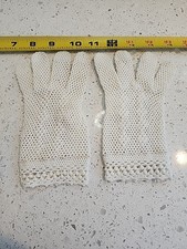 Vintage White Mesh Gloves Small