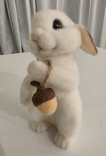 Tepla Wool Workshop Felted Wool Bunny *Preowned, Lovely*