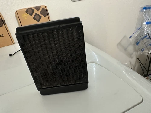 Corsair Hydro H60 120MM Liquid CPU Cooler w/ Fan (Intel only read desc)