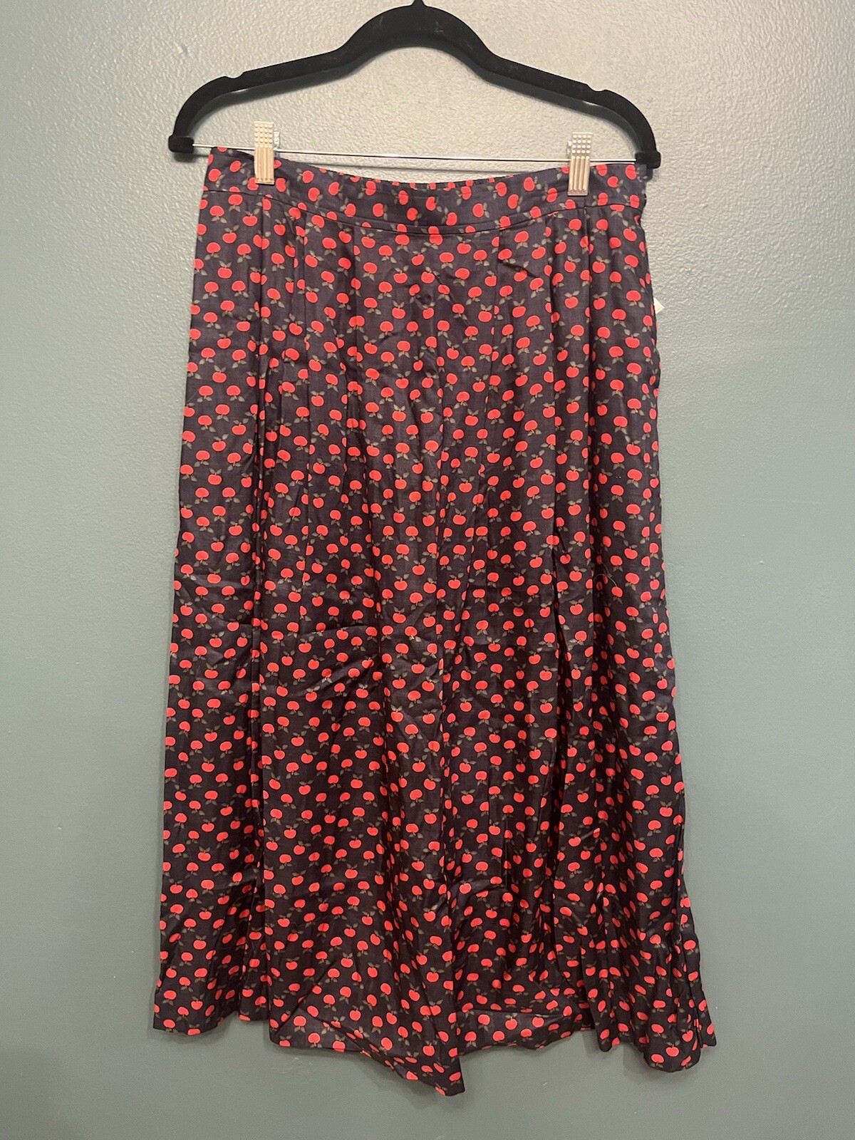 Picture 1 of 4