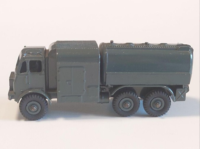 ミニカー DINKY PRESSURE REFUELLER RENAULT Vintage Rare DINKY No.642 PRESSURE REFUELLER RENAULT | eBay
