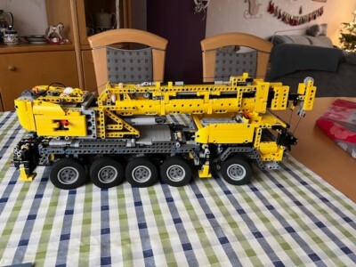 LEGO TECHNIC: Mobiler Schwerlastkran (42009) mit gut erhaltener Bauanleitung