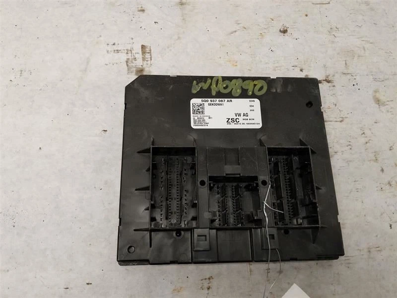 Módulo de control de carrocería 5Q0937087AR para Volkswagen Jetta 2804005 19-20 Foto 2 de 4