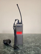 Motorola HT600 H44SVU7160CN Handie Talkie Walkie w/ Mic NMN6156B  - Parts