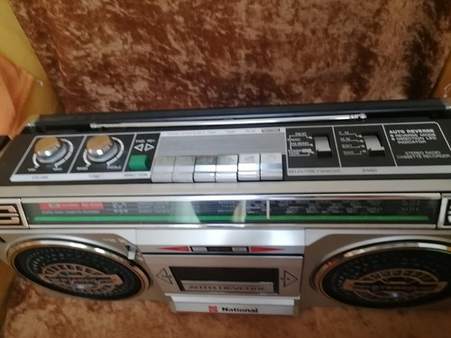 Vintage Decorative Wooden Radio – Classic Style – Collectible Piece - Picture 2 of 10